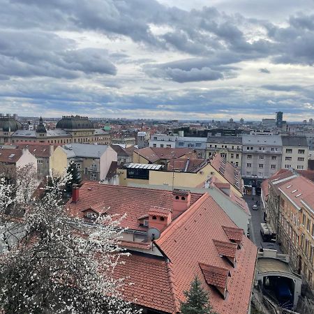 Grich Witch Apartment Zagreb Extérieur photo